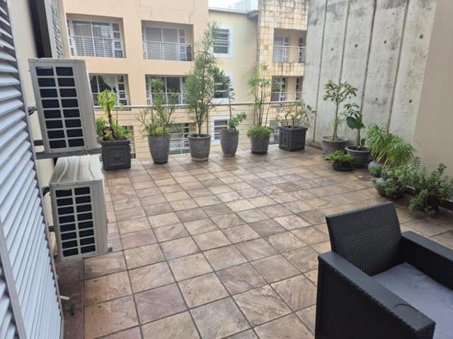 2 Bedroom Apartment in Umhlanga Rocks