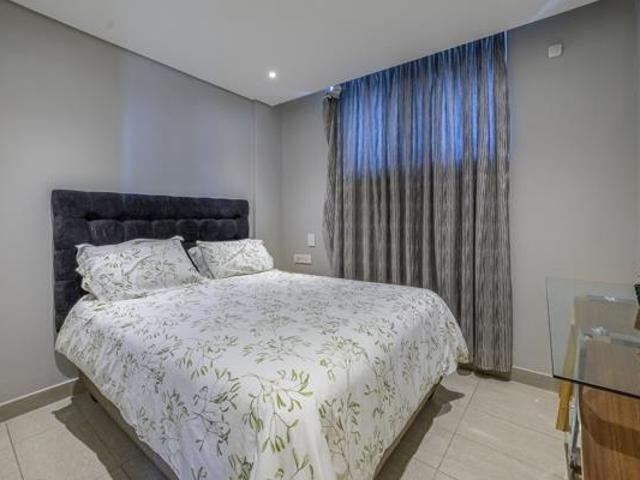 2 Bedroom Apartment in Umhlanga Rocks