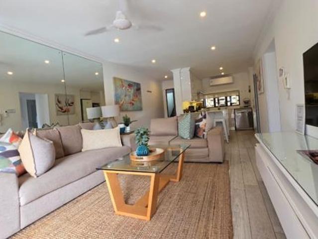 2 Bedroom Apartment in Umhlanga Rocks