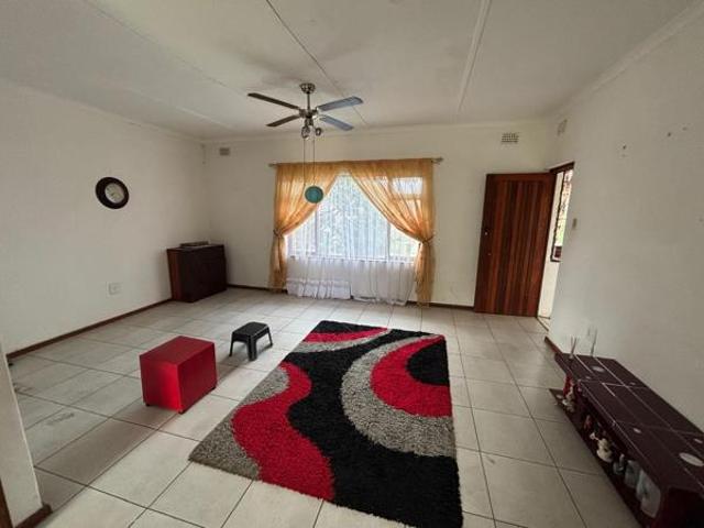 2 Bedroom Apartment in Umtentweni