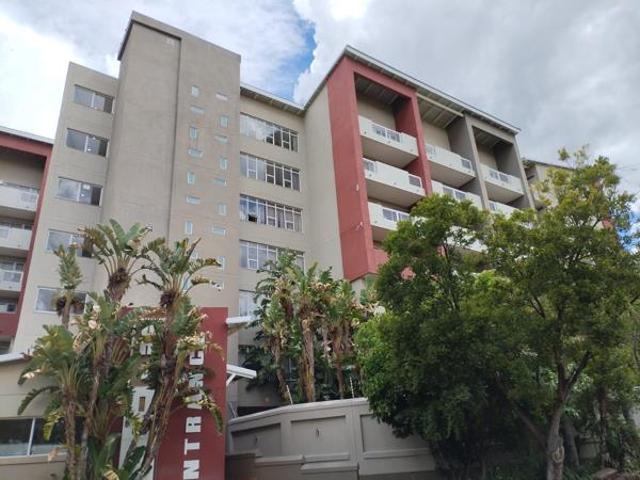 2 Bedroom Apartment in Universitas