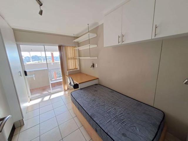2 Bedroom Apartment in Universitas