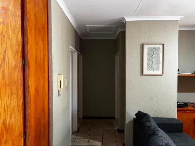 2 Bedroom Apartment in Universitas