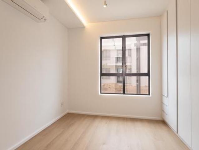 2 Bedroom Apartment in Val de Vie Estate