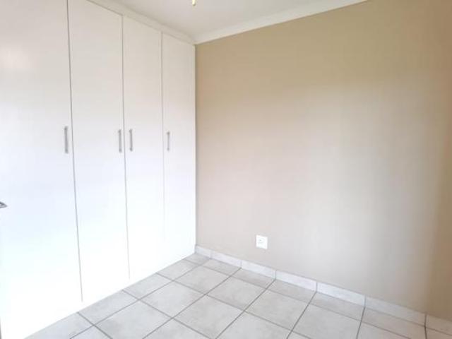 2 Bedroom Apartment in Valencia Park
