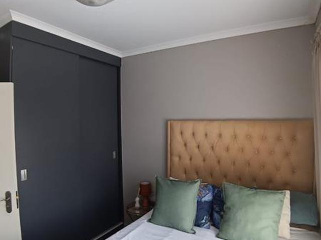 2 Bedroom Apartment in Van Der Hoff Park
