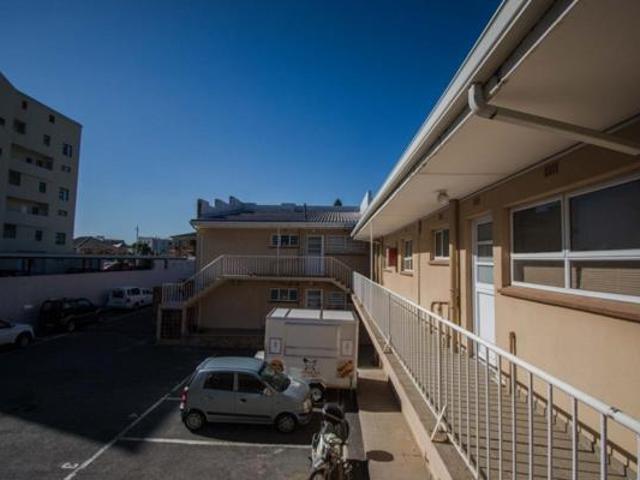 2 Bedroom Apartment in Van Ryneveld