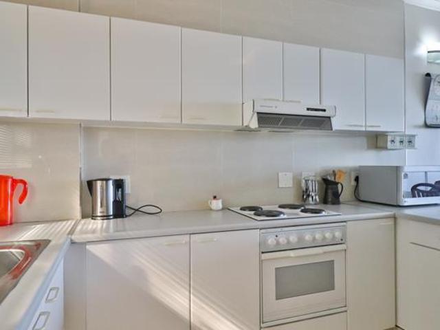 2 Bedroom Apartment in Van Ryneveld