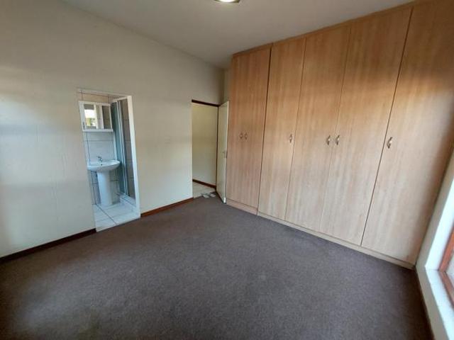 2 Bedroom Apartment in Vanderbijlpark CW1