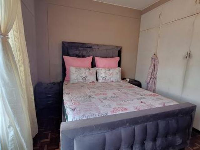 2 Bedroom Apartment in Vanderbijlpark CW1