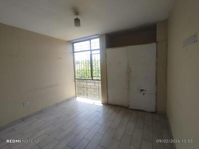 2 Bedroom Apartment in Vanderbijlpark CW