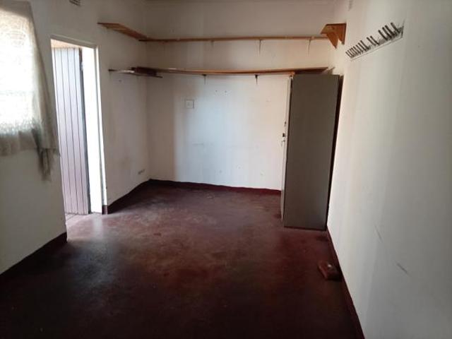 2 Bedroom Apartment in Vanderbijlpark CW