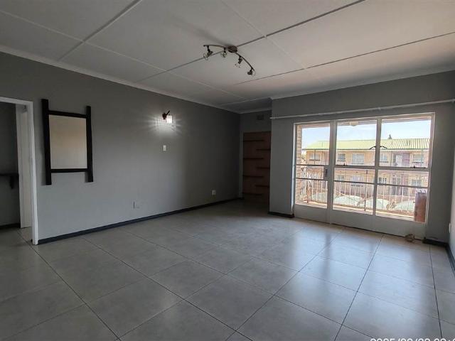 2 Bedroom Apartment in Vanderbijlpark CE2