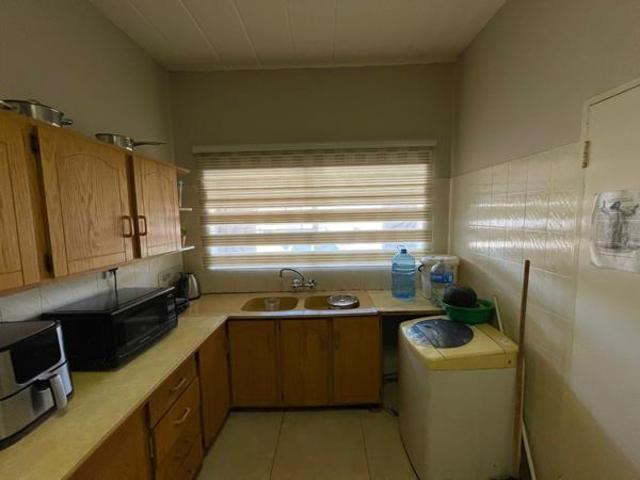 2 Bedroom Apartment in Vanderbijlpark CE