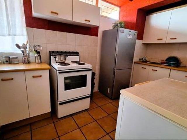 2 Bedroom Apartment in Vanderbijlpark Central