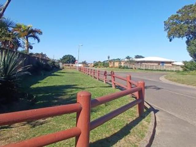 2 Bedroom Apartment in Veld En Vlei