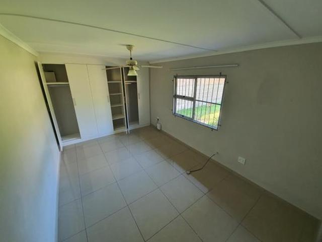 2 Bedroom Apartment in Veld En Vlei