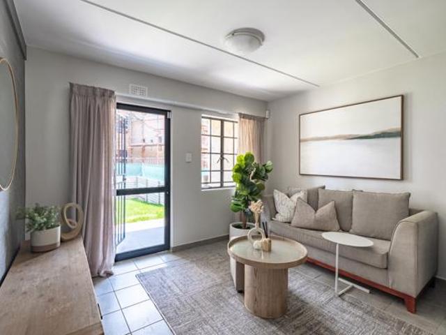 2 Bedroom Apartment in Verwoerdpark