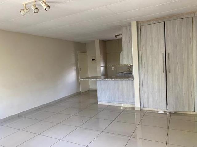 2 Bedroom Apartment in Vorna Valley