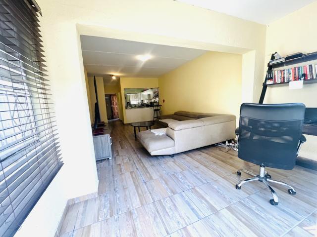2 Bedroom Apartment in Vorna Valley