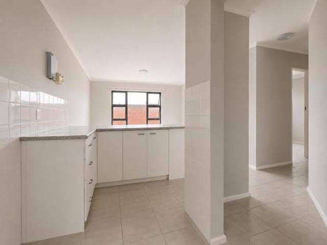 2 Bedroom Apartment in Vredekloof