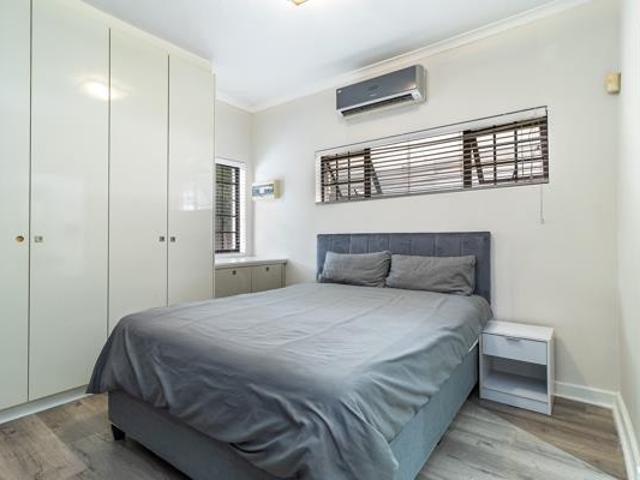 2 Bedroom Apartment in Vredehoek