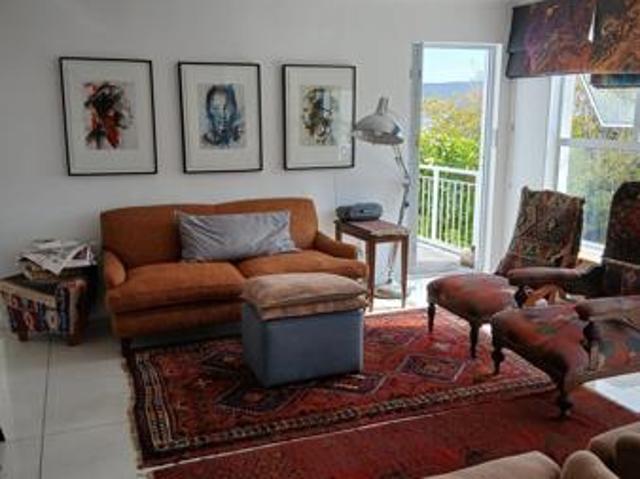 2 Bedroom Apartment in Vredehoek