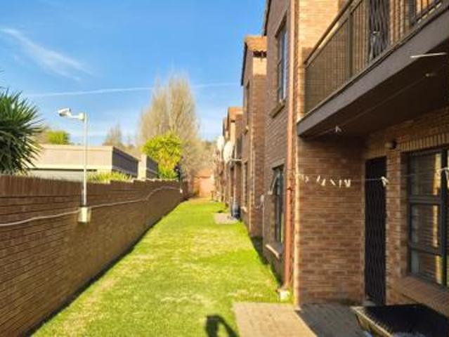 2 Bedroom Apartment in Vredenhof SH