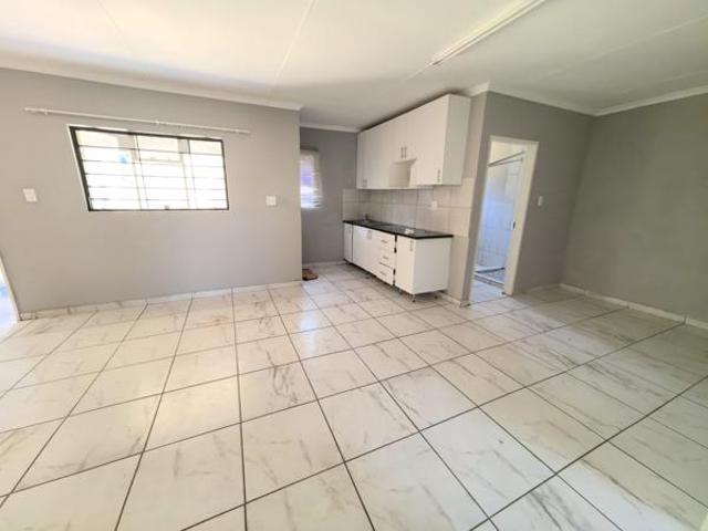2 Bedroom Apartment in Wychwood