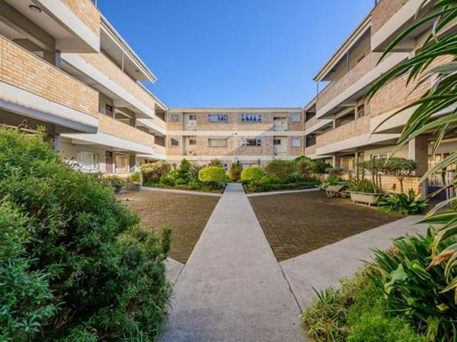 2 Bedroom Apartment in Walmer