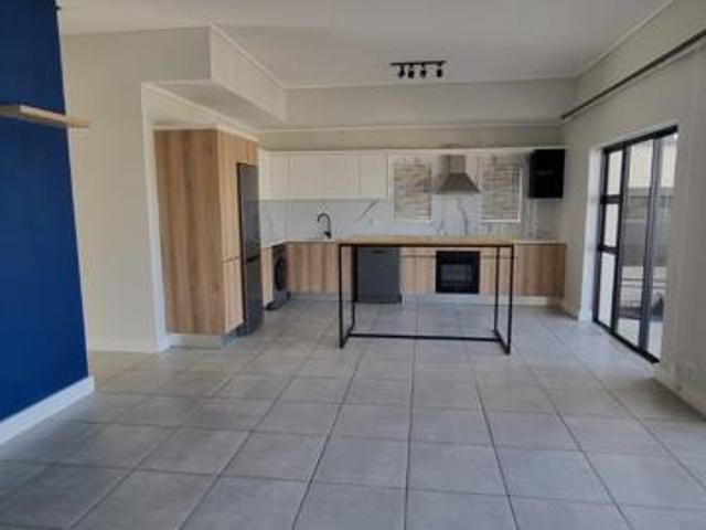2 Bedroom Apartment in Waterfall