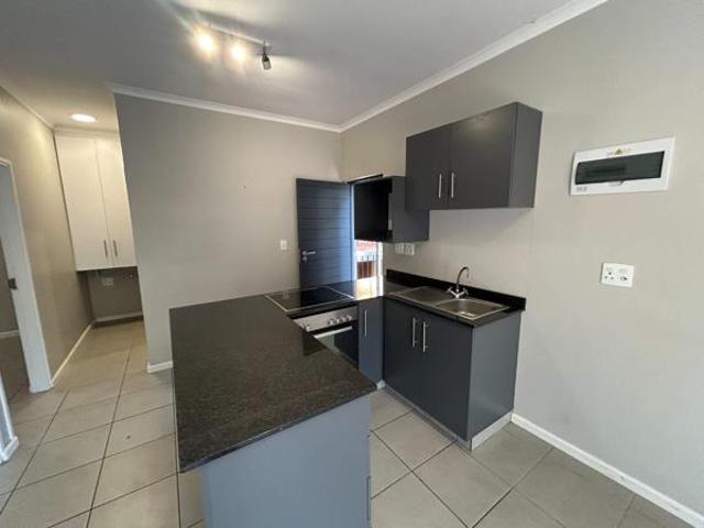 2 Bedroom Apartment in Waterfall