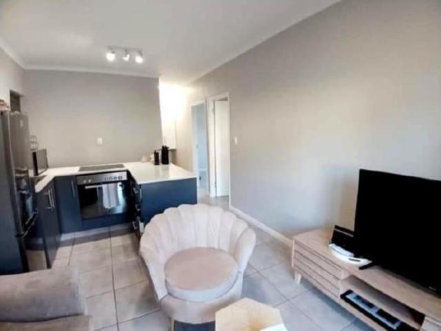 2 Bedroom Apartment in Waterfall