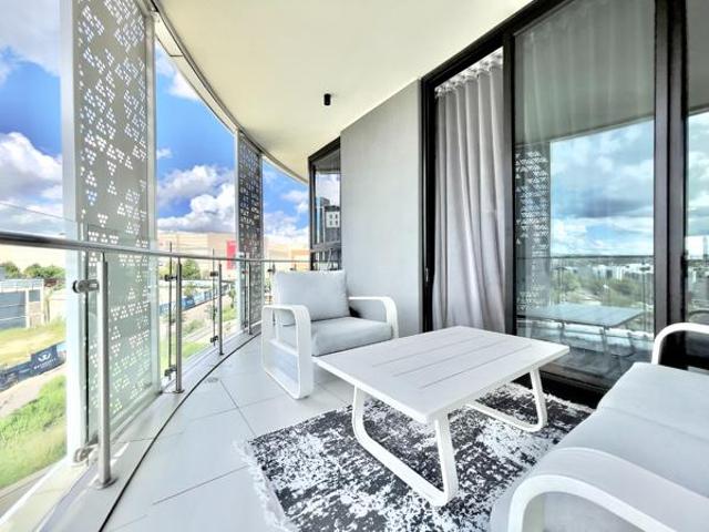 2 Bedroom Apartment in Waterfall
