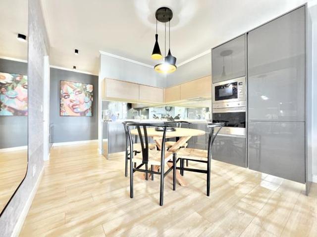 2 Bedroom Apartment in Waterfall