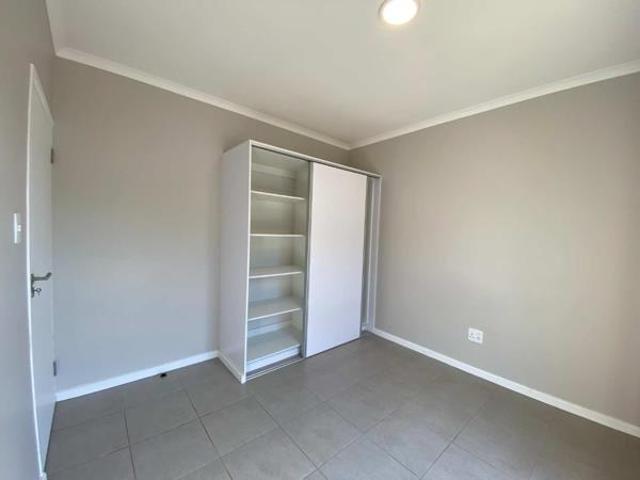 2 Bedroom Apartment in Waterfall