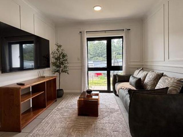 2 Bedroom Apartment in Waterfall