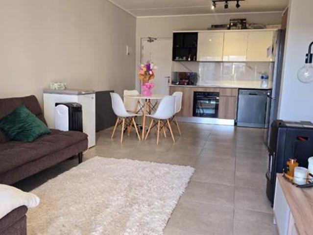2 Bedroom Apartment in Waterfall