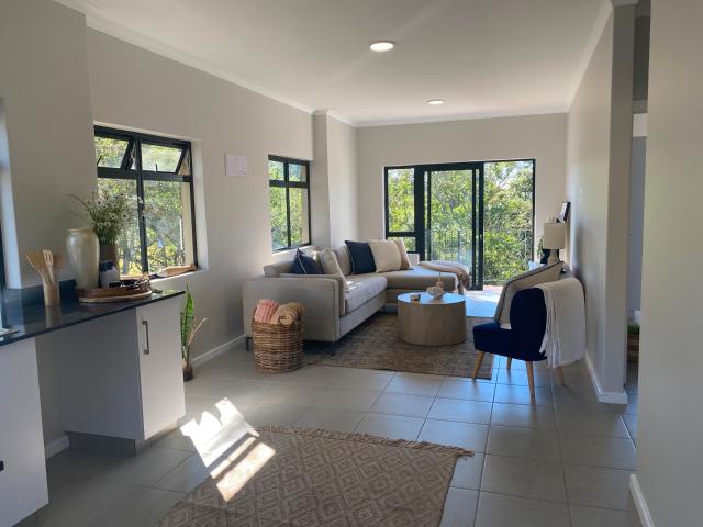 2 Bedroom Apartment in Waterfall