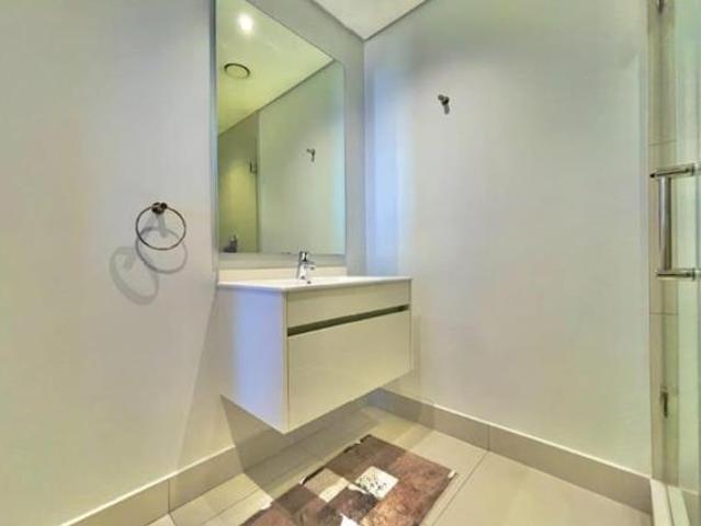 2 Bedroom Apartment in Waterfall