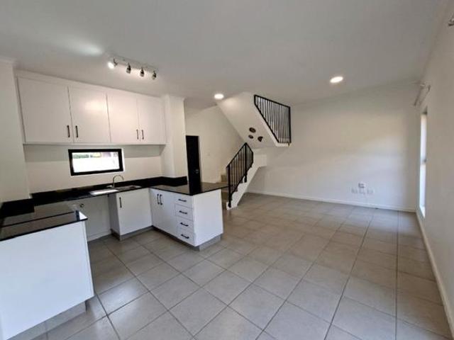 2 Bedroom Apartment in Waterfall