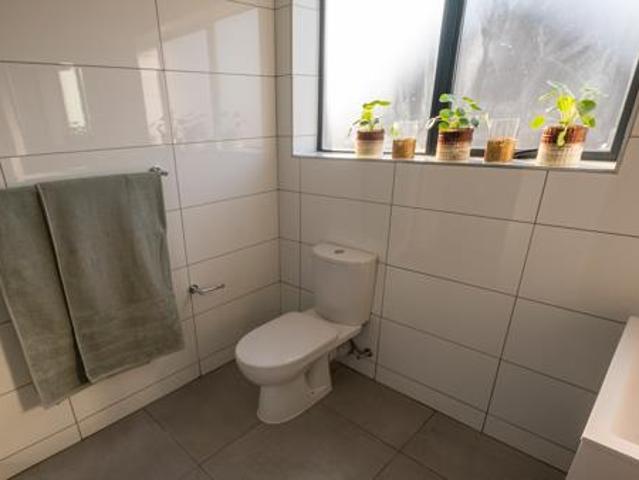 2 Bedroom Apartment in Waterfall