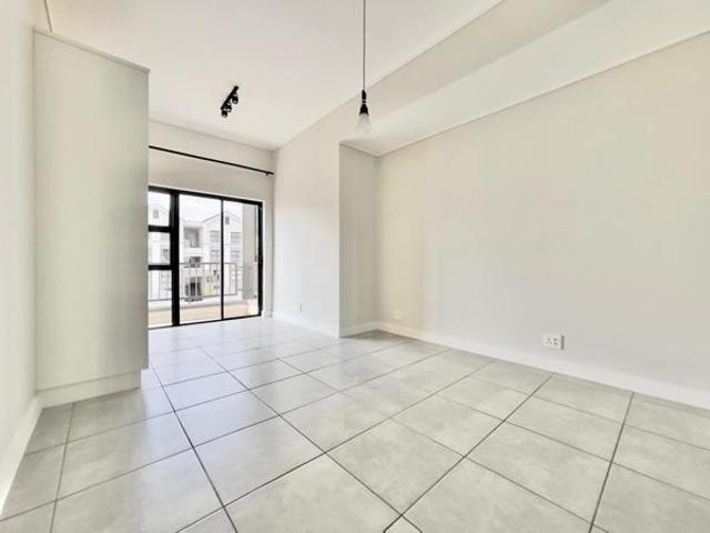 2 Bedroom Apartment in Waterfall