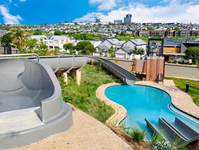 2 Bedroom Apartment in Waterfall