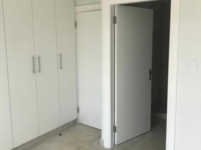 2 Bedroom Apartment in Waterfall