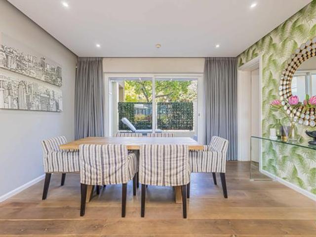 2 Bedroom Apartment in Waterfront