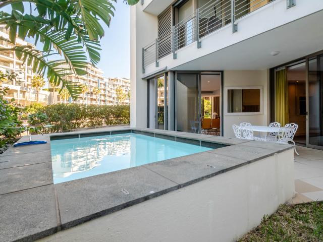 2 Bedroom Apartment in Waterfront