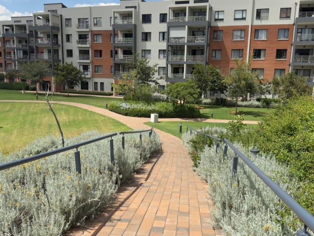 2 Bedroom Apartment in Waterkloof Ridge