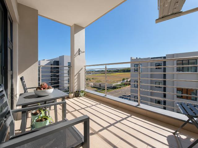 2 Bedroom Apartment in Waterkloof Ridge