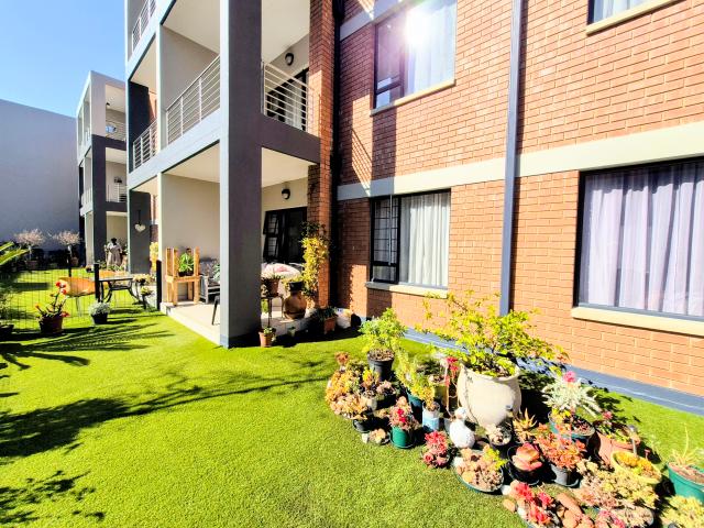 2 Bedroom Apartment in Waterkloof Ridge